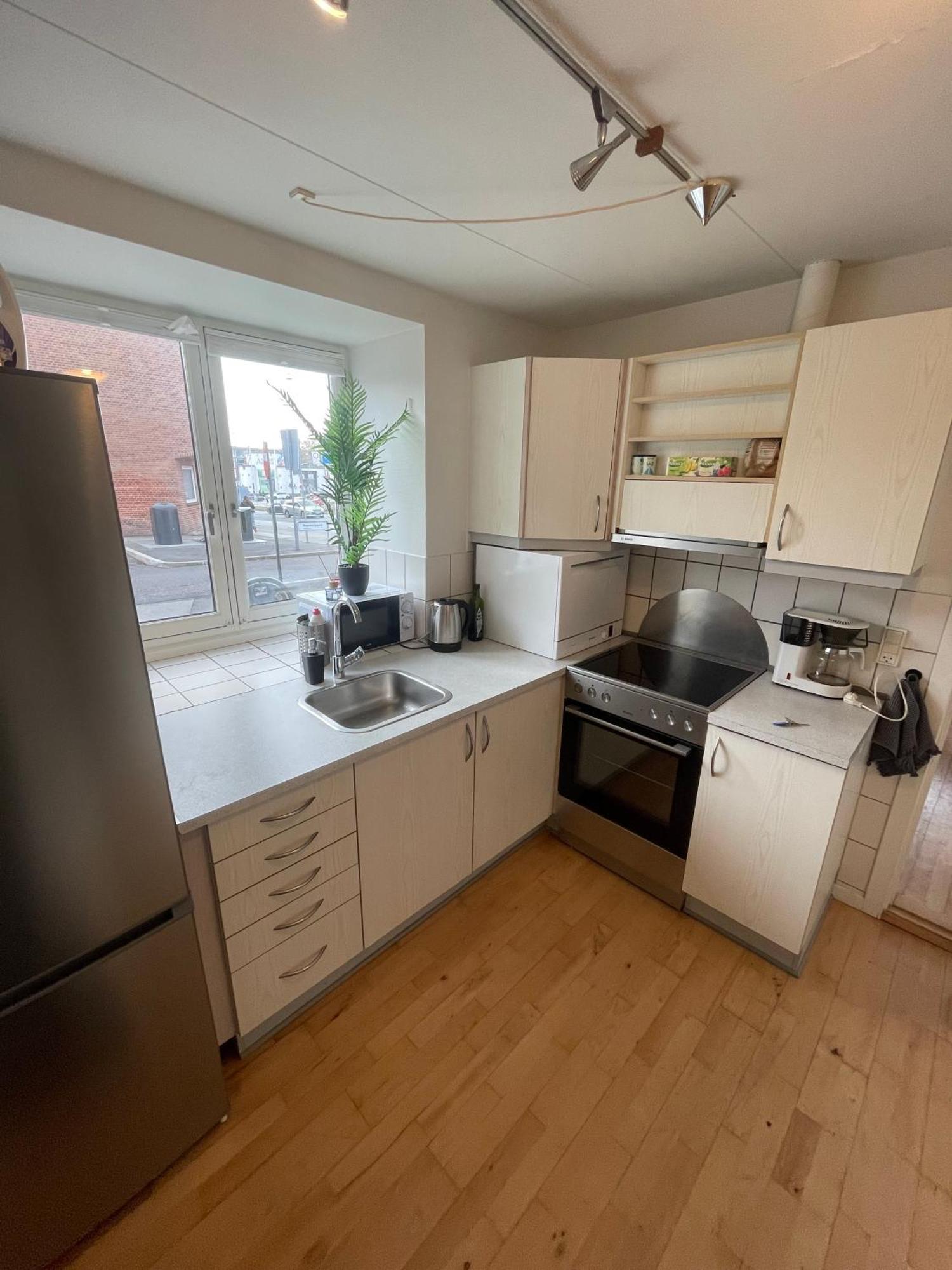 Central Apt With Parking Possibility, Netflix & Near Attractions Århus Exterior foto