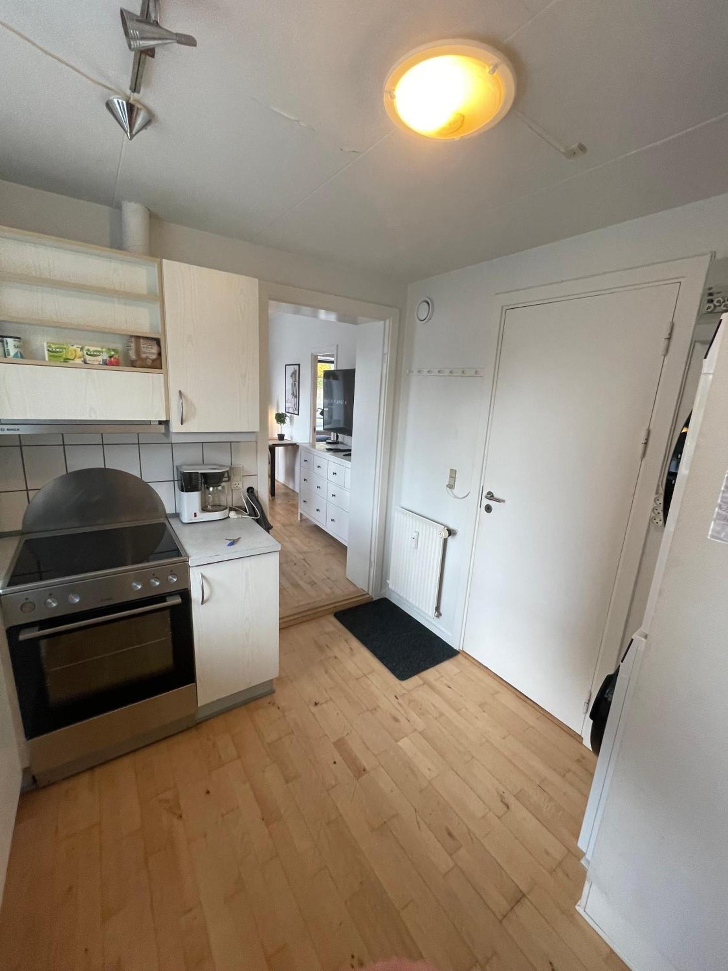 Central Apt With Parking Possibility, Netflix & Near Attractions Århus Exterior foto